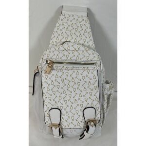 NWT AR‎ New York Vegan Leather Sling Bag Purse Cross Body 7820 White & Gold